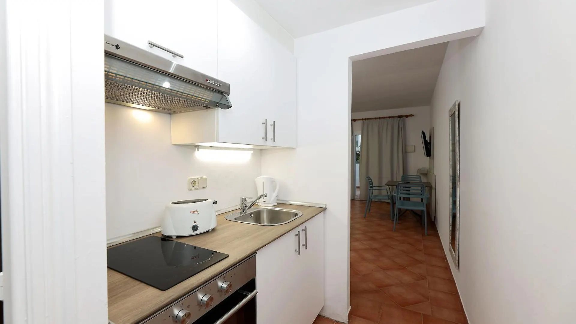 Hotel Club Es Talaial Cala D´Or 3*,  Spanien
